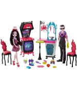 Игровой набор Monster High «Семья Дракулауры» из серии…